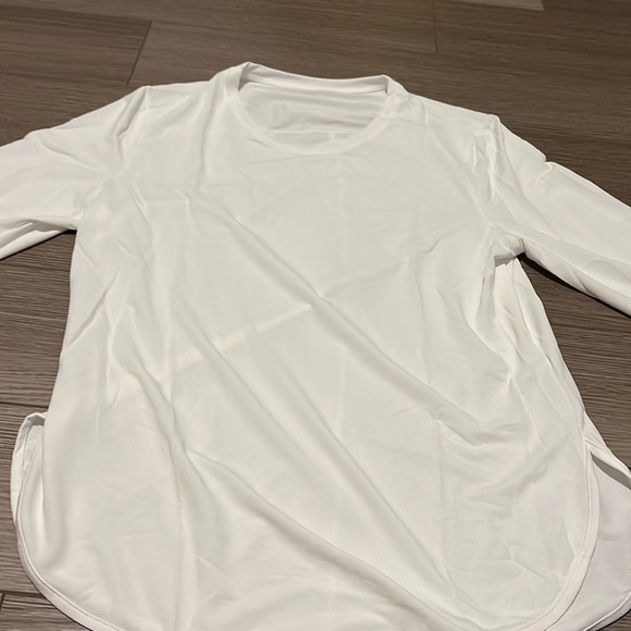 Tops - Women’s long sleeve T-shirt